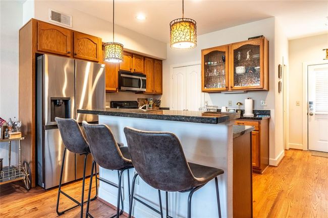 APT-13 - 1602 Elgin St, Townhouse with 2 bedrooms, 2 bathrooms and null parking in Houston TX | Image 11