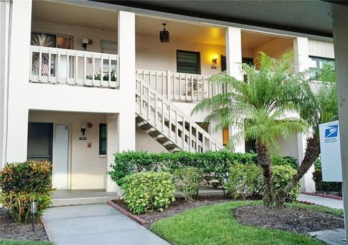 203-7143 Wood Creek Dr, SARASOTA, FL, 34231-5542 | Card Image