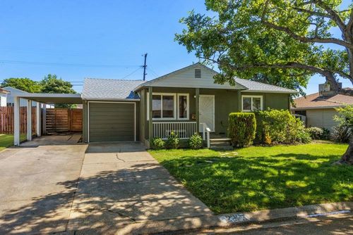 223 Price Way, Folsom, CA, 95630 | Card Image