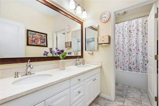 48 - 24 Lacebark, Condo with 4 bedrooms, 3 bathrooms and 2 parking in Irvine CA | Image 28