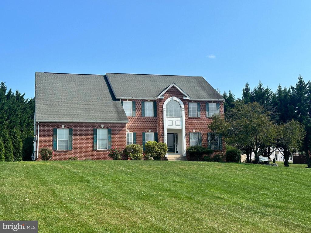 Pintail Ct, Harpers Ferry, WV 25425