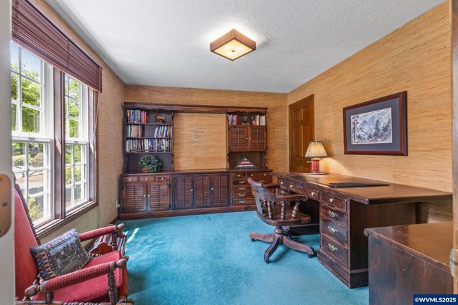 465 Mckinley St Se, House other with 5 bedrooms, 3 bathrooms and null parking in Salem OR | Image 6