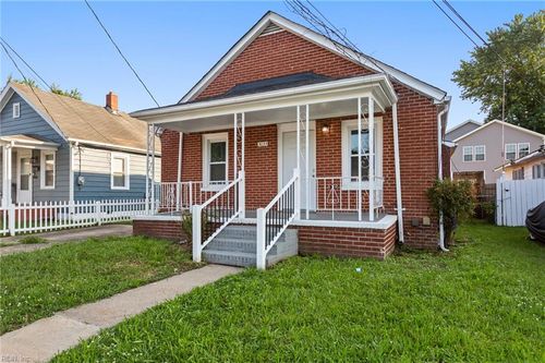 3033 Williams St, Newport News, VA, 23607-3731 | Card Image