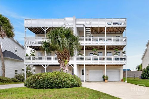 32 S Captains View, Tybee Island, GA, 31328 | Card Image