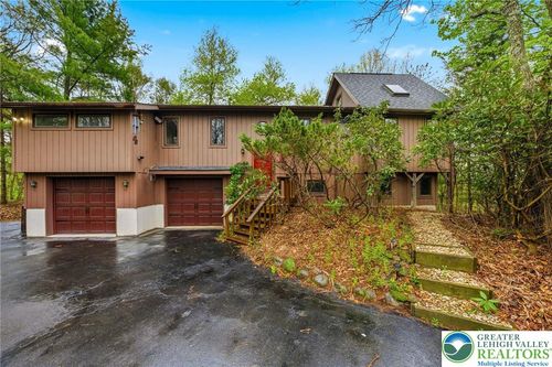 131 Wilson Ct, Saylorsburg, PA, 18353-8485 | Card Image
