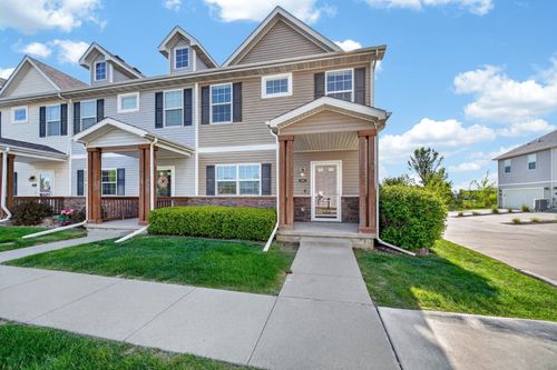 2548 Park Pl, Norwalk, IA, 50211-3204 | Card Image