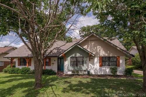 5511 S 66th East Ave, Tulsa, OK, 74145-8524 | Card Image