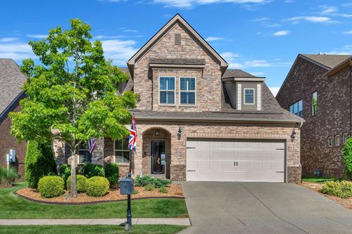 1727 Foxland Blvd, Gallatin, TN, 37066-4363 | Card Image