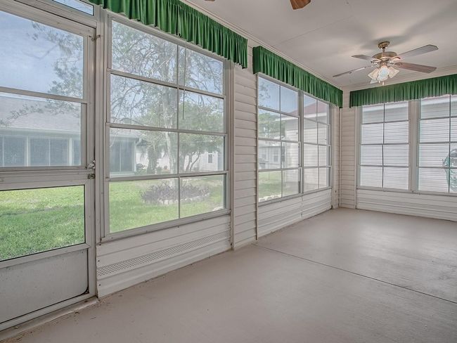 32708 Westwood Loop, House other with 2 bedrooms, 2 bathrooms and null parking in LEESBURG FL | Image 35