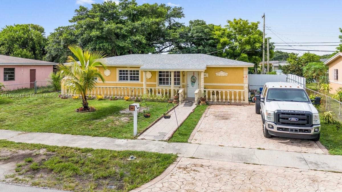 173rd Ter, Miami Gardens, FL 33056