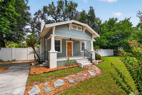 1102 E Chelsea St, Tampa, FL, 33603-4106 | Card Image
