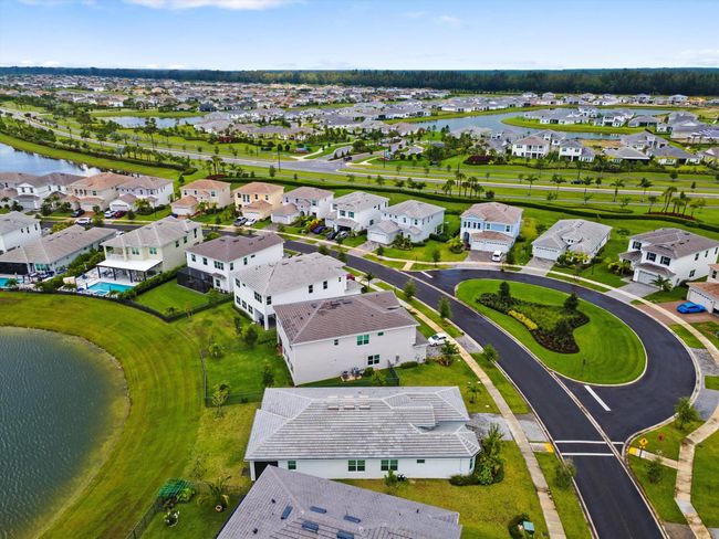 5469 Macoon Way, House other with 3 bedrooms, 3 bathrooms and null parking in Westlake FL | Image 52