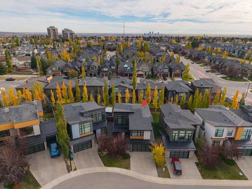 18 W Point Mews Sw, Calgary, AB, T3H0X4 | Card Image