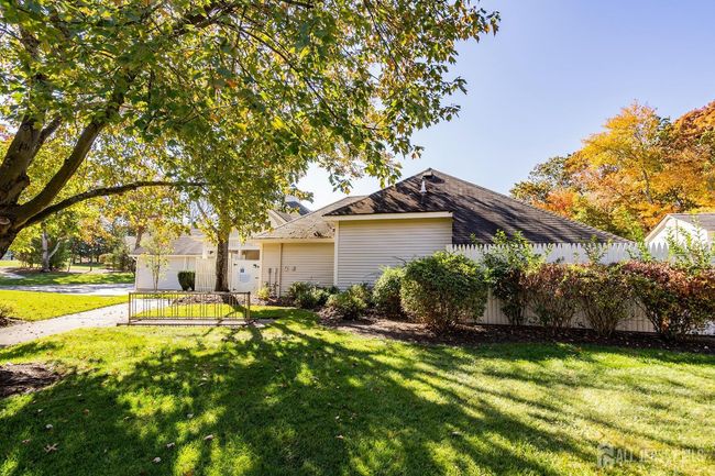 2 Honey Locust Ln, House other with 4 bedrooms, 3 bathrooms and null parking in Howell NJ | Image 28