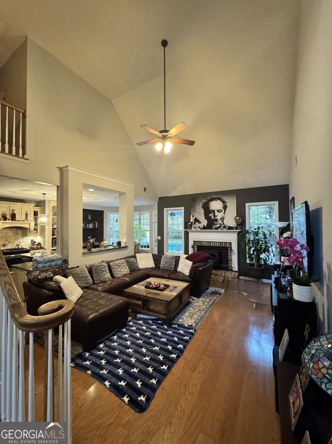 374 Persimmon Dr, House other with 5 bedrooms, 3 bathrooms and 8 parking in Sharpsburg GA | Image 13