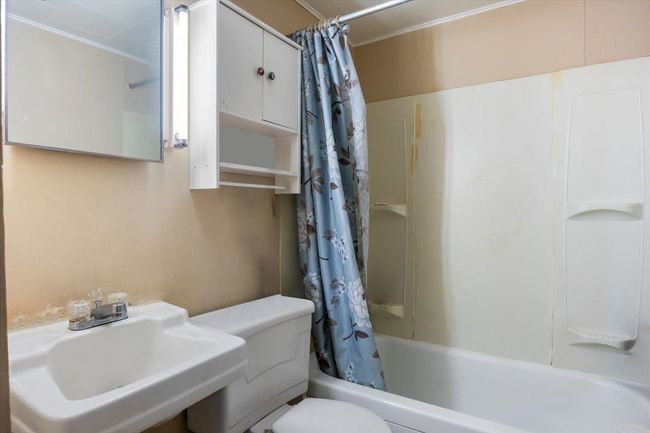 6 Dawson St, Home with 0 bedrooms, 3 bathrooms and null parking in Milton NH | Image 22