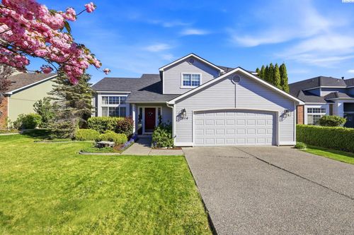 2614 W 34th Ave, Kennewick, WA, 99337-3050 | Card Image