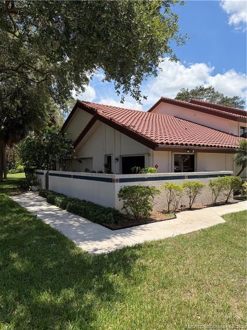 101-6131 Martinique Dr, Stuart, FL, 34997-8118 | Card Image