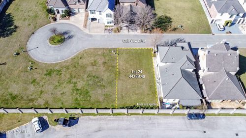 135 Club View Dr, Lafayette, LA, 70503-3493 | Card Image