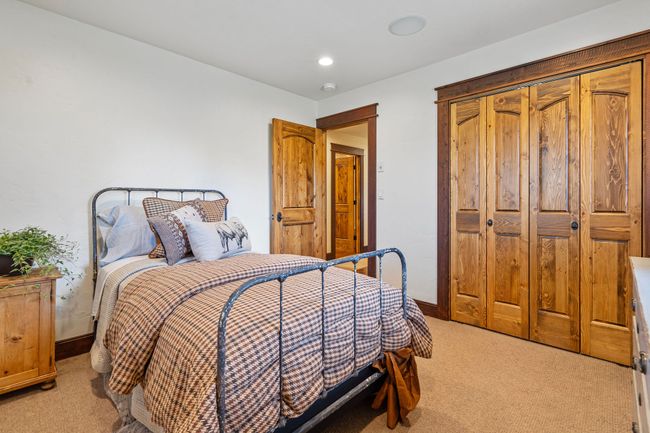 Bedroom #3 | Image 50