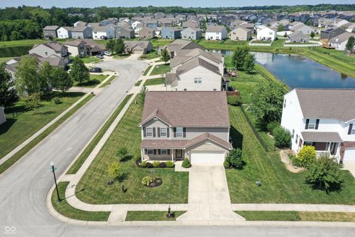4442 Bow Ridge Ln, Indianapolis, IN, 46239-9751 | Card Image
