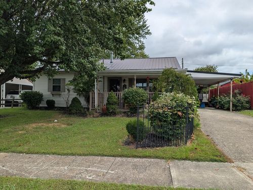 231 Saint Marys Ln, Waverly, OH, 45690-1052 | Card Image