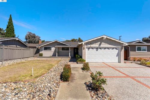 4852 Regents Park Ln, Fremont, CA, 94538-3950 | Card Image