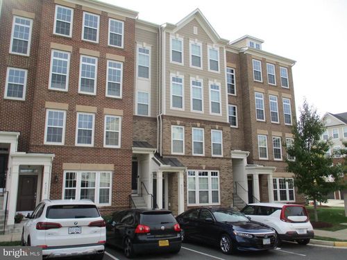 43537 Helmsdale Ter, CHANTILLY, VA, 20152-1803 | Card Image