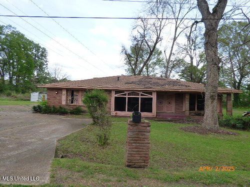 23 Green Acres Rd, Natchez, MS, 39120-8975 | Card Image