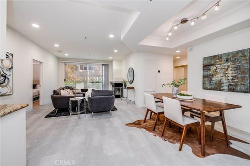 106-10824 Bloomfield St, Toluca Lake, CA, 91602-2810 | Card Image