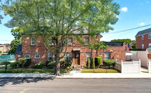 21-29 146th St, Whitestone, NY, 11357-3549 | Card Image