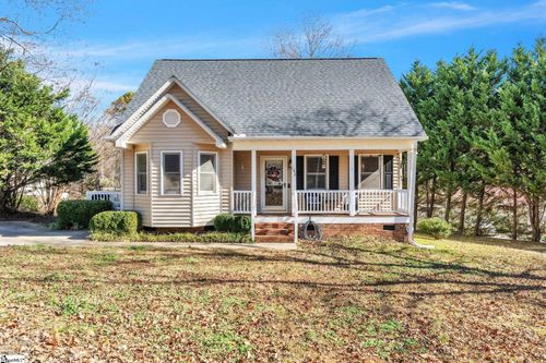 102 Cone Dr, Liberty, SC, 29657-9557 | Card Image