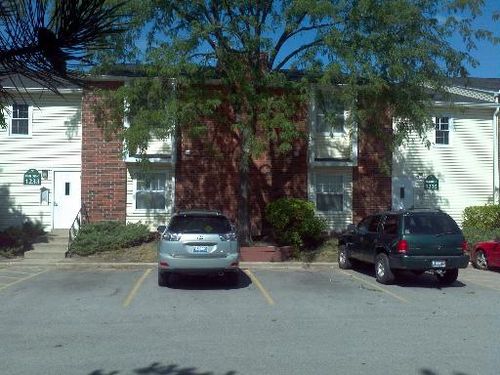 apt-202-1235 Wyndham Ct, Palatine, IL, 60074-7922 | Card Image