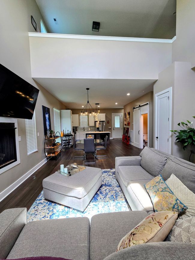 2418 Morena St, House other with 3 bedrooms, 3 bathrooms and 4 parking in Nashville TN | Image 6