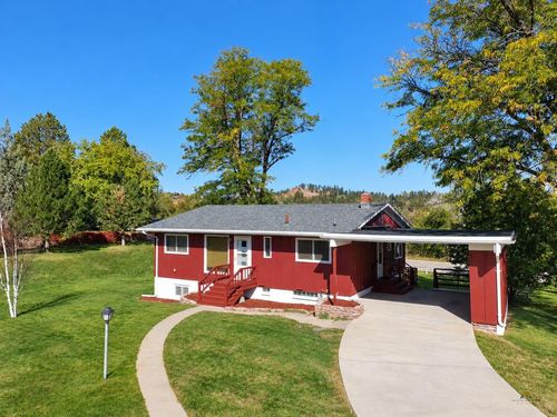 2001 Wilson Ave, Hot Springs, SD, 57747 | Card Image