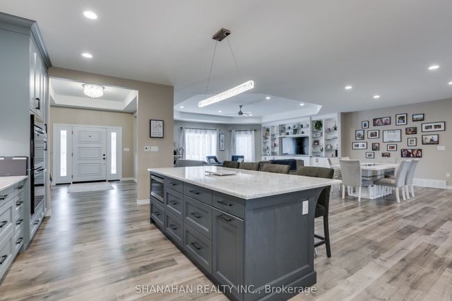 3167 Broadway St, House other with 4 bedrooms, 4 bathrooms and 4 parking in Brooke Alvinston ON | Image 14