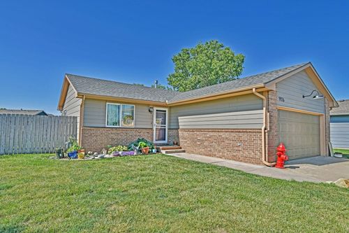 1926 N Mcrae Dr, Goddard, KS, 67052-8577 | Card Image