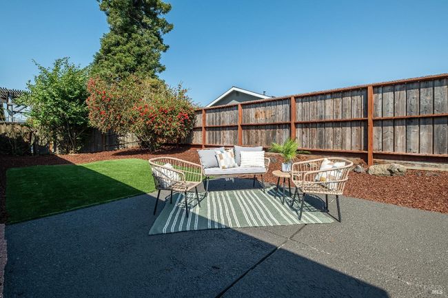 1282 Pacific Ave, House other with 3 bedrooms, 2 bathrooms and 4 parking in Petaluma CA | Image 16