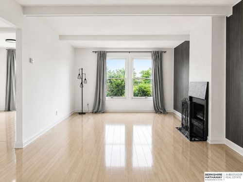 112b-12727 W Dodge Rd, Omaha, NE, 68154-2152 | Card Image