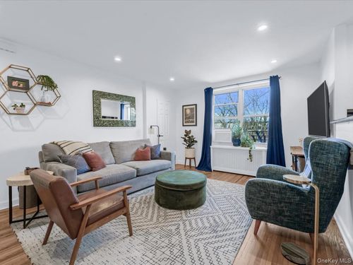 279-35-32 205th St, Bayside, NY, 11361-1205 | Card Image