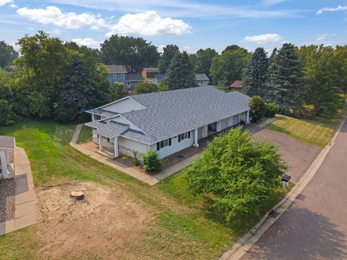 1-1105 Bartosh Ln, River Falls, WI, 54022-3482 | Card Image