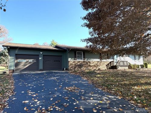 1458 N Carlyle Rd, Vandalia, IL, 62471-4024 | Card Image