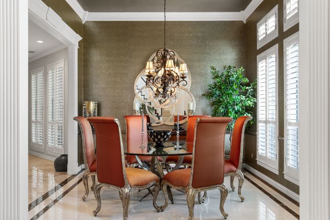 5613 Shady Elm Cir, House other with 4 bedrooms, 4 bathrooms and null parking in Plano TX | Image 6