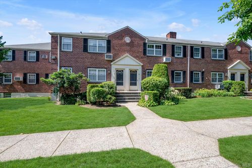 a-69-17 215 Street, New York, NY, 11364 | Card Image