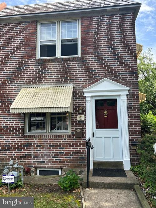 2 Winthrop Rd, DARBY, PA, 19023-1116 | Card Image