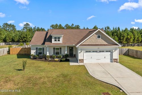 109 Gillcrest Ln, Hubert, NC, 28539-4305 | Card Image