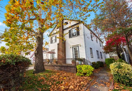 7 Roosevelt Terrace, Bayonne, NJ, 07002 | Card Image