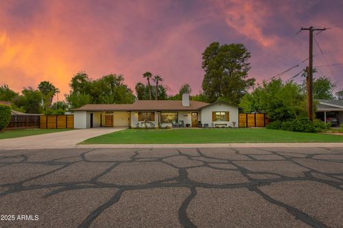 5814 N 11th Ave, Phoenix, AZ, 85013-1611 | Card Image