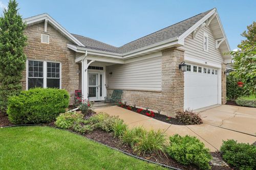 419 Bella Way, Sun Prairie, WI, 53590-8825 | Card Image