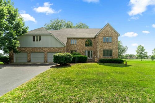 24161 Brancaster Dr, Naperville, IL, 60564-8047 | Card Image
